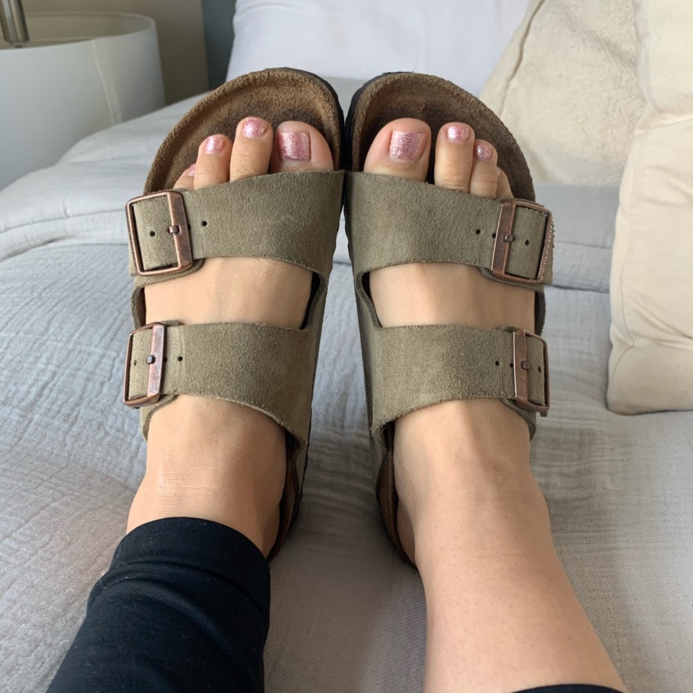 🔥BIRKENSTOCKS TAN SUEDE SOFT FOOTBED 38